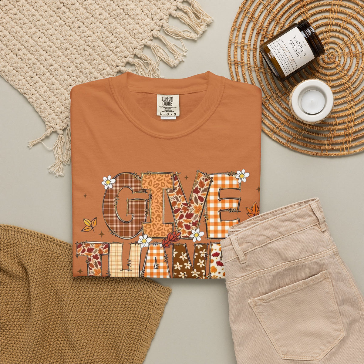 Give Thanks & Wear Bows Tee